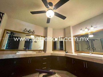 DEPARTAMENTO EN VENTA EN JURIQUILLA, JURICA ACUEDUCTO