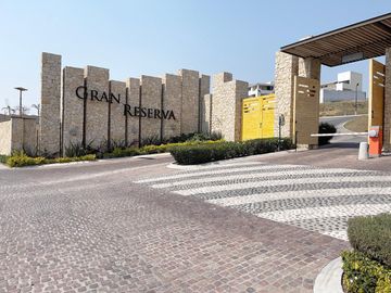 CASA EN VENTA EN LOMA DE LA GRAN RESERVA EN LOMAS DE ANGELÓPOLIS