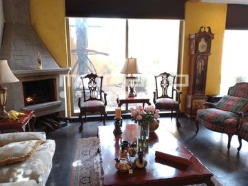 Casa Venta en Condominio Cuajimalpa en cerrada.