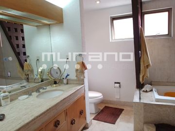 Casa Venta en Condominio Cuajimalpa en cerrada.