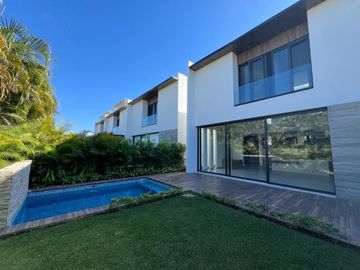 Casa en Residencial Flamingos