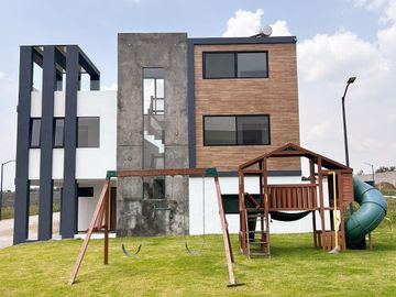 CASAS EN PREVENTAEN FRACCIONAMIENTO ALTANA, ZONA SAN ANDRÉS CHOLULA