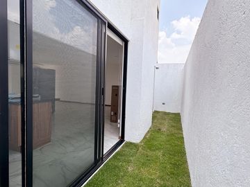 CASAS EN PREVENTAEN FRACCIONAMIENTO ALTANA, ZONA SAN ANDRÉS CHOLULA
