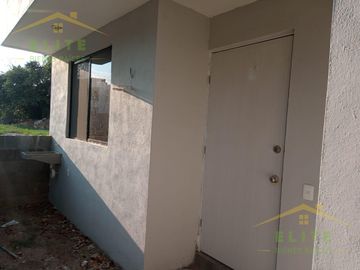 CASA EN VENTA COL. DOS DE JUNIO TAMPICO