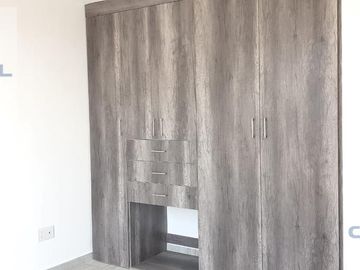 Casa de LUJO en VENTA! CONDESA JURIQUILLA - EXCELENTES ACABADOS  FR