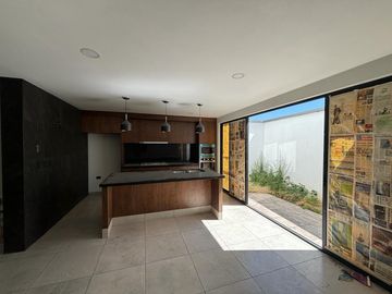 Casa en  Venta en San Pedro Cholula Zerezotla
