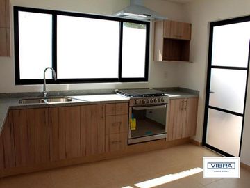 Casa en condominio - El Encino Residencial