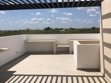 Casa en Fraccionamiento Las Margaritas de Cholul