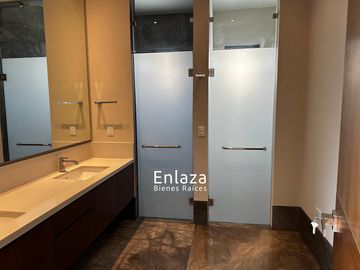 Casa en venta en Colonia del Valle, San Pedro Garza Garcia
