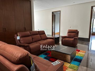 Casa en venta en Colonia del Valle, San Pedro Garza Garcia
