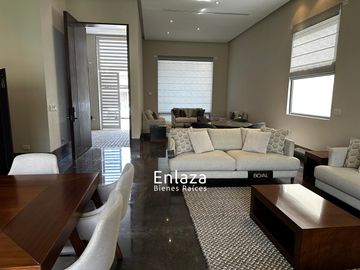 Casa en venta en Colonia del Valle, San Pedro Garza Garcia