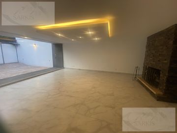 Casa en  venta remodelada