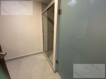 Casa en  venta remodelada