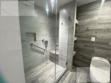 Casa en  venta remodelada