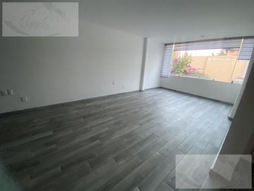 Casa en  venta remodelada