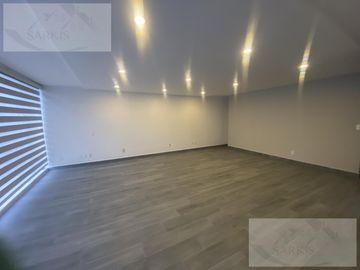 Casa en  venta remodelada
