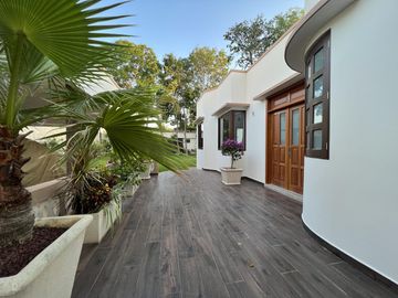 Casa en venta en Mérida 4 recámaras cerca del centro!! ESTRENE