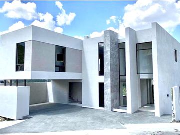 Casa en Venta en Loma Bonita