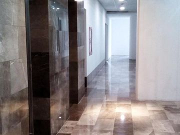 OFICINAS Y LOCALES - VENTA / RENTA - SALTILLO