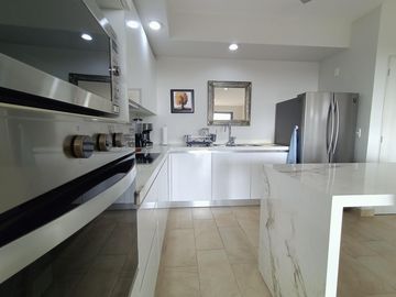 Departamento en venta de 2 habitaciones, 2 baños, Lagunas de Mayacoba, Playa del Carmen, Quintana Roo