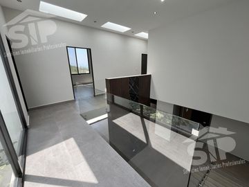 Casa en Venta Castaños del Vergel - Zona Sur Monterrey