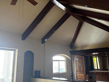 HERMOSA RESIDENCIA EN CUMBRES 2DO SECTOR