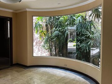 HERMOSA RESIDENCIA EN CUMBRES 2DO SECTOR