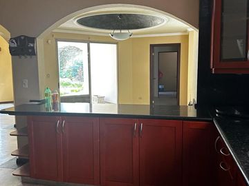 HERMOSA RESIDENCIA EN CUMBRES 2DO SECTOR