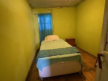 CASA - TERRENO EN PASAJE CANDELARIA - ATRÁS DE PARROQUIA