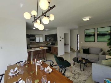 Residencia Nueva en Venta  Rumbo al Museo del Desierto