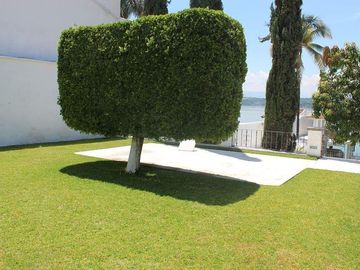 CASA BLANCA EN VENTA  TEQUES