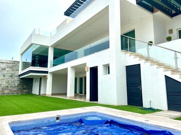 Casa en VENTA Villas del Campestre CON VISTA A LA PRESA
