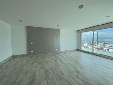 Casa en VENTA Villas del Campestre CON VISTA A LA PRESA