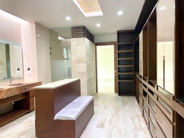 Casa en VENTA Villas del Campestre CON VISTA A LA PRESA