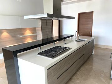 Casa en VENTA Villas del Campestre CON VISTA A LA PRESA