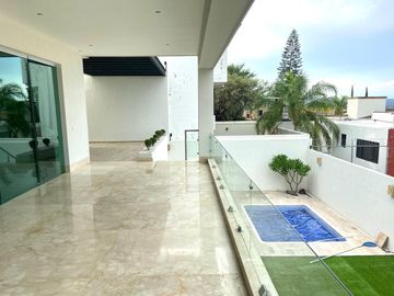 Casa en VENTA Villas del Campestre CON VISTA A LA PRESA
