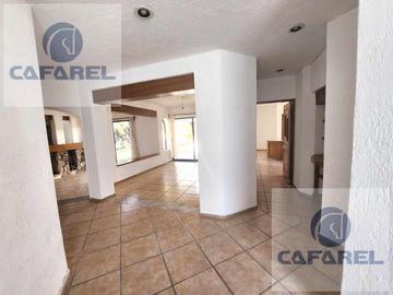 Hermosa Casa en VILLAS DEL MESON en VENTA (VG)