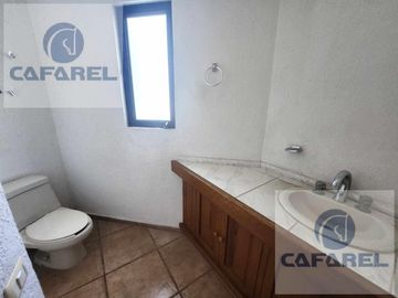 Hermosa Casa en VILLAS DEL MESON en VENTA (VG)