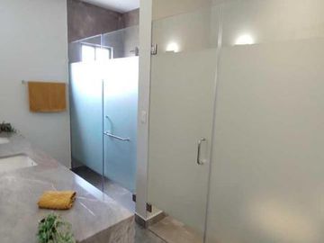 Residencia Nueva en Venta en Frac Al Norte de Saltillo con Alberca