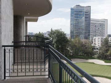 Departamento en venta en Club de Golf Bosques