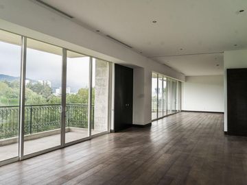 Departamento en venta en Club de Golf Bosques