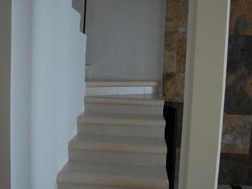 Amplia casa en venta en Flamboyanes