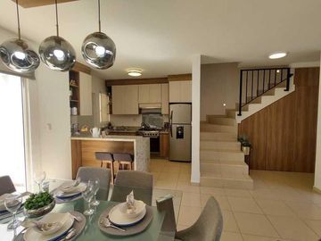 Residencia Nueva en Venta  al Poniente Saltillo