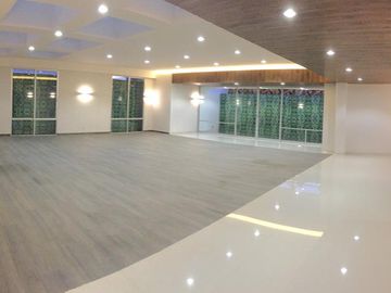 DEPARTAMENTO AMUEBLADO EN VENTA EN ALTIX, ZONA LOMAS DE ANGELÓPOLIS