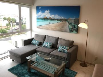 DEPARTAMENTO AMUEBLADO EN VENTA EN ALTIX, ZONA LOMAS DE ANGELÓPOLIS
