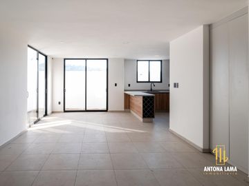 Casa en venta en fraccionamiento Monterreal, Cholula, Puebla