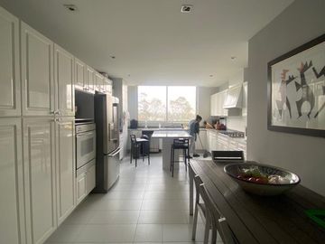Departamento en venta en Vista Hermosa torre Girault carretera