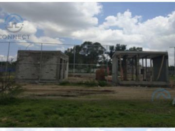 Venta Terreno en obra negra cerca Blvd Aeropuerto Leon Gto