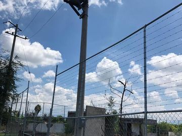 Venta Terreno en obra negra cerca Blvd Aeropuerto Leon Gto