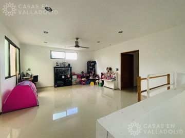 Casa en  venta en el Barrio San Juan, Valladolid Yucatán